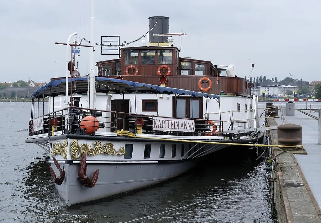 Kapitein Anna Otel Amsterdam Hollanda