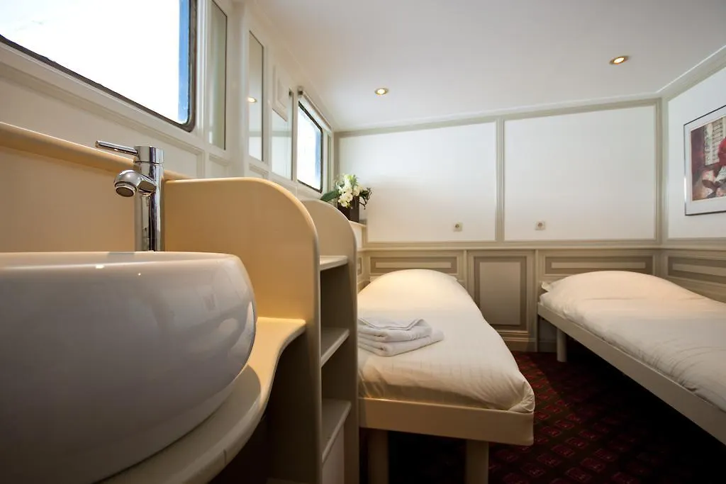 Kapitein Anna Otel Amsterdam 0*,  Hollanda