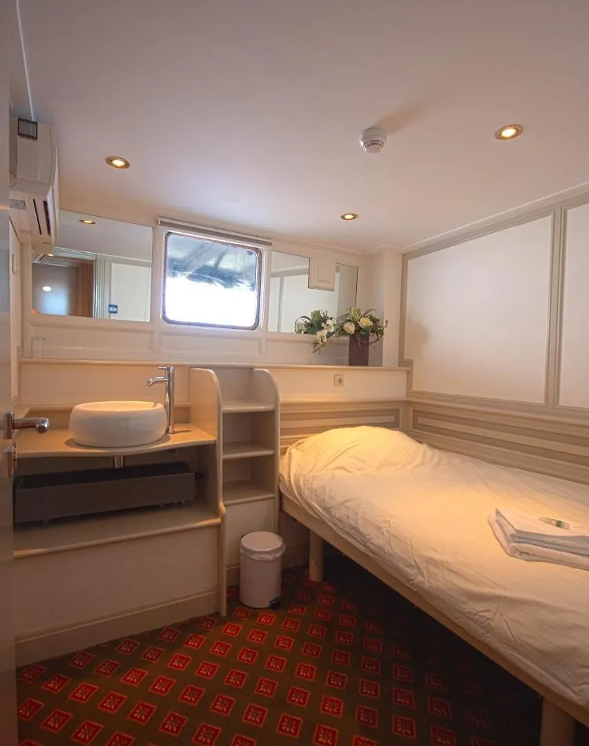 Kapitein Anna Otel Amsterdam